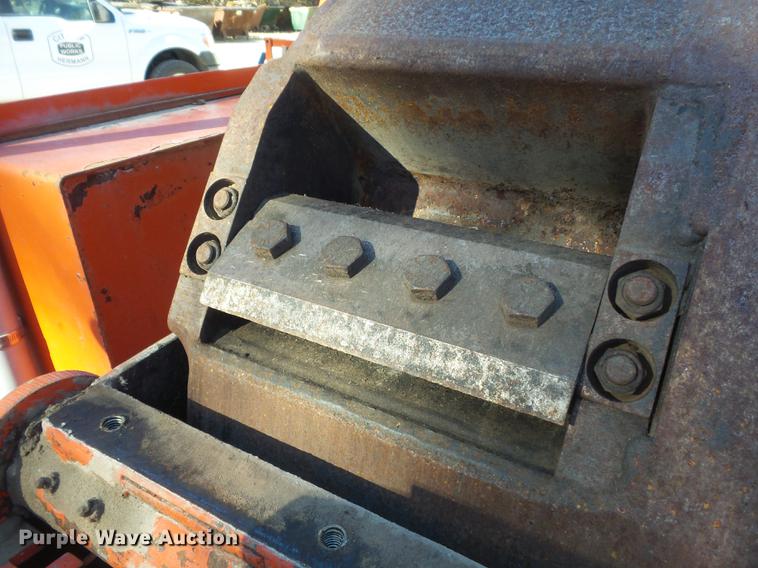 image for item DB6278 1993 Morbark 17 wood chipper