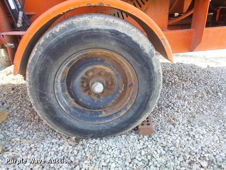 image for item DB6278 1993 Morbark 17 wood chipper