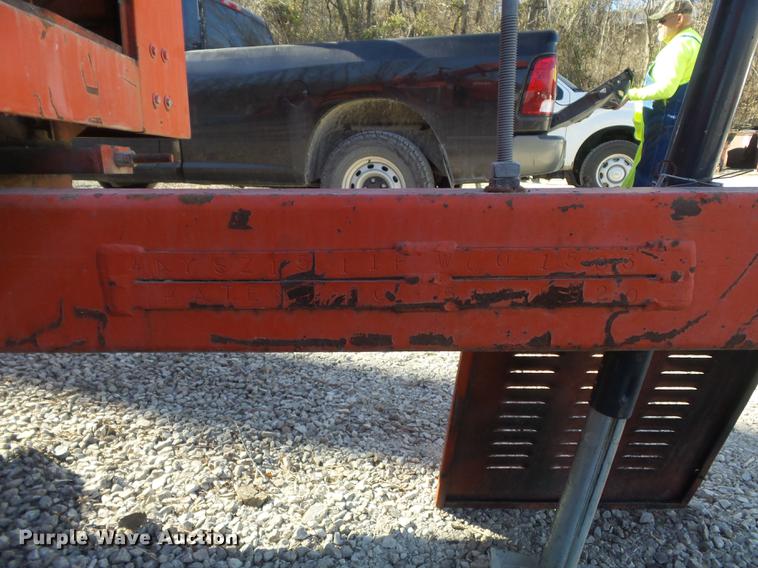 image for item DB6278 1993 Morbark 17 wood chipper