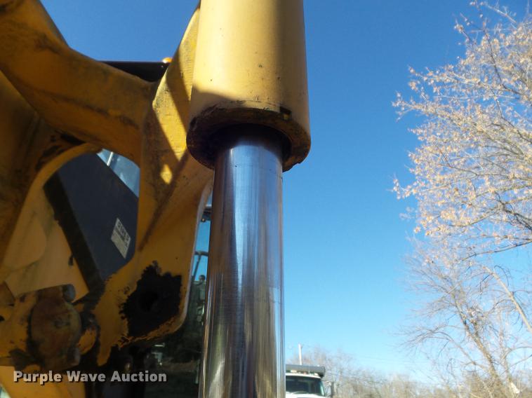 image for item DB6279 1977 John Deere 670 motor grader