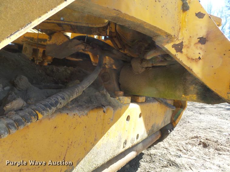 image for item DB6279 1977 John Deere 670 motor grader