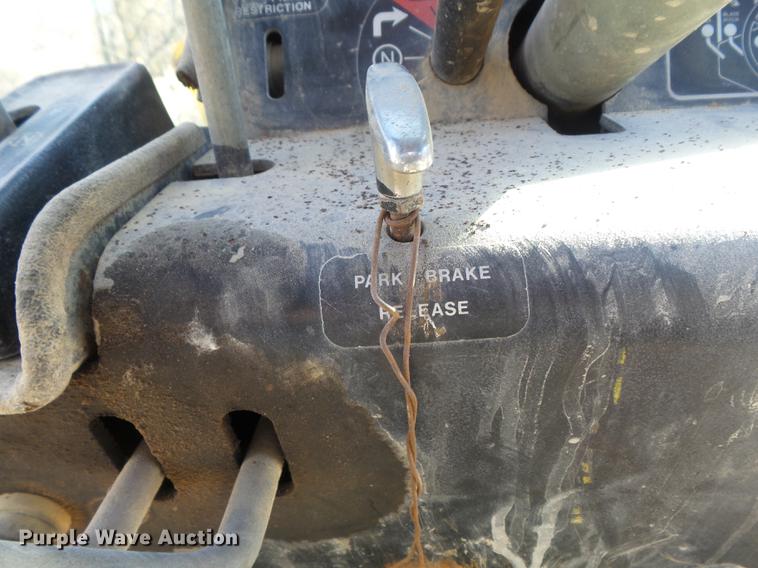 image for item DB6279 1977 John Deere 670 motor grader