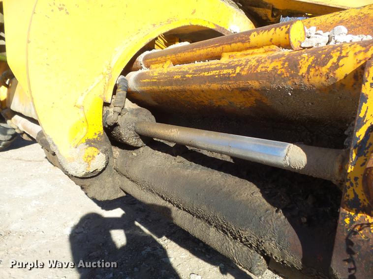 image for item DB6279 1977 John Deere 670 motor grader