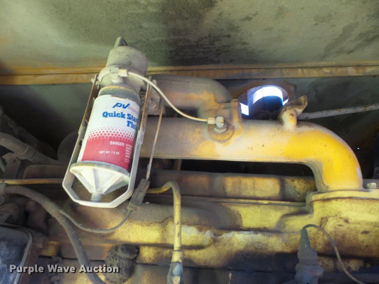 image for item DB6279 1977 John Deere 670 motor grader