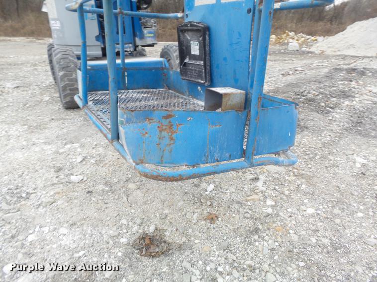 image for item DB6285 1997 Genie Z34/22 boom lift