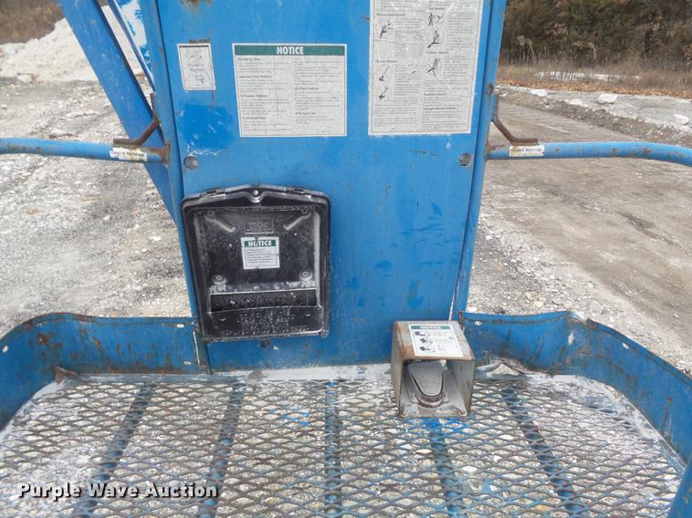 image for item DB6285 1997 Genie Z34/22 boom lift