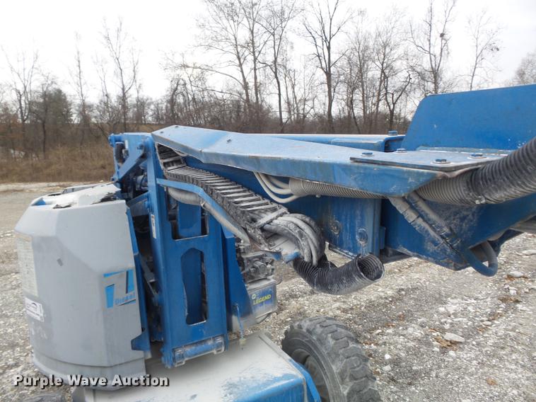 image for item DB6285 1997 Genie Z34/22 boom lift