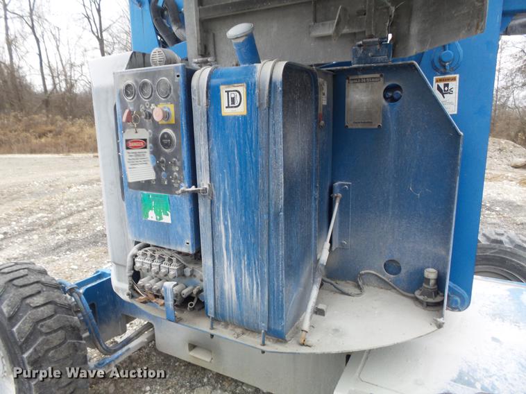 image for item DB6285 1997 Genie Z34/22 boom lift