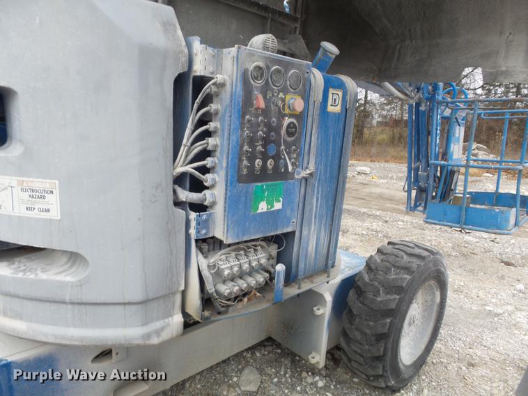 image for item DB6285 1997 Genie Z34/22 boom lift