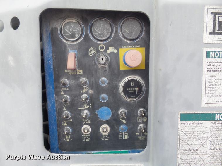 image for item DB6285 1997 Genie Z34/22 boom lift