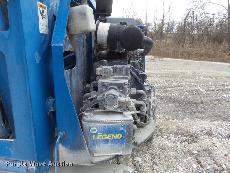 image for item DB6285 1997 Genie Z34/22 boom lift