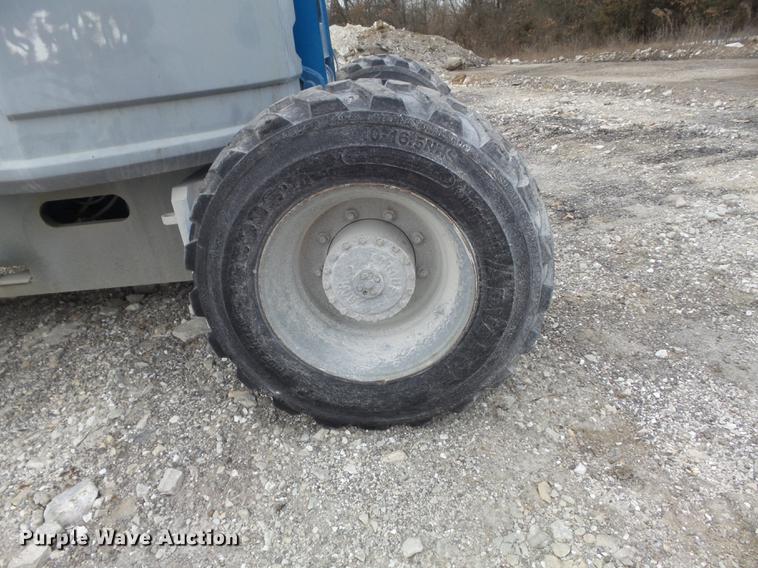 image for item DB6285 1997 Genie Z34/22 boom lift