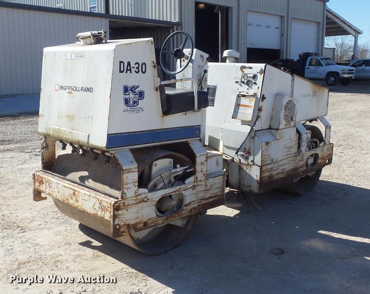image for item DB6288 1979 Ingersoll Rand DA30 double drum vibratory roller