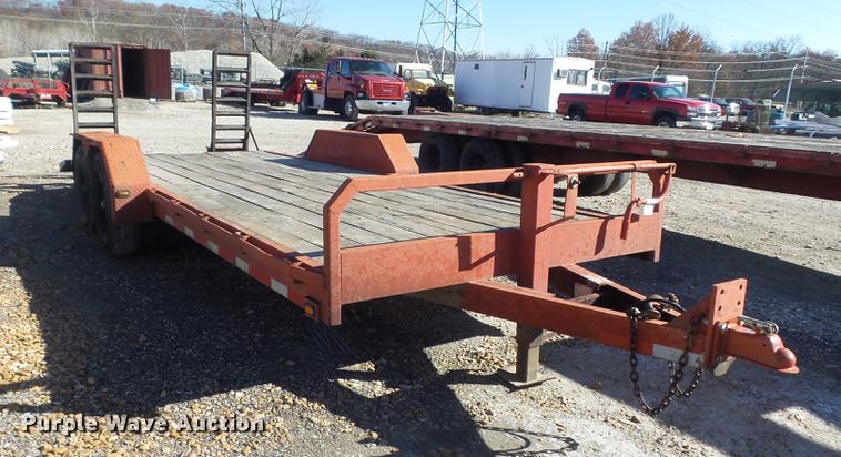 image for item DB6301 2004 Corn Pro UT-20H equipment trailer