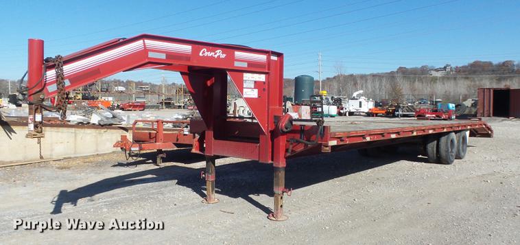image for item DB6302 2006 Corn Pro 28+512K equipment trailer