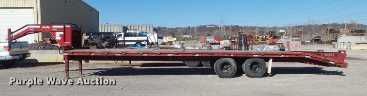 image for item DB6302 2006 Corn Pro 28+512K equipment trailer