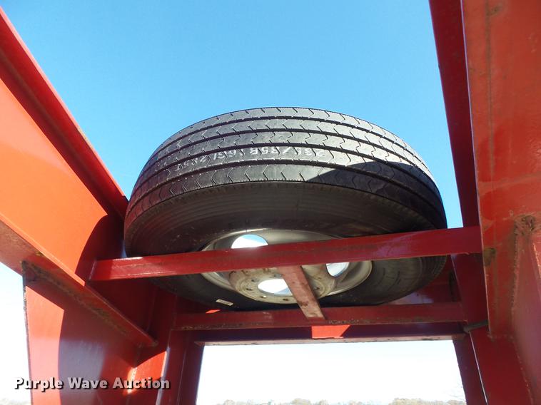 image for item DB6302 2006 Corn Pro 28+512K equipment trailer