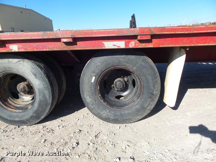 image for item DB6302 2006 Corn Pro 28+512K equipment trailer