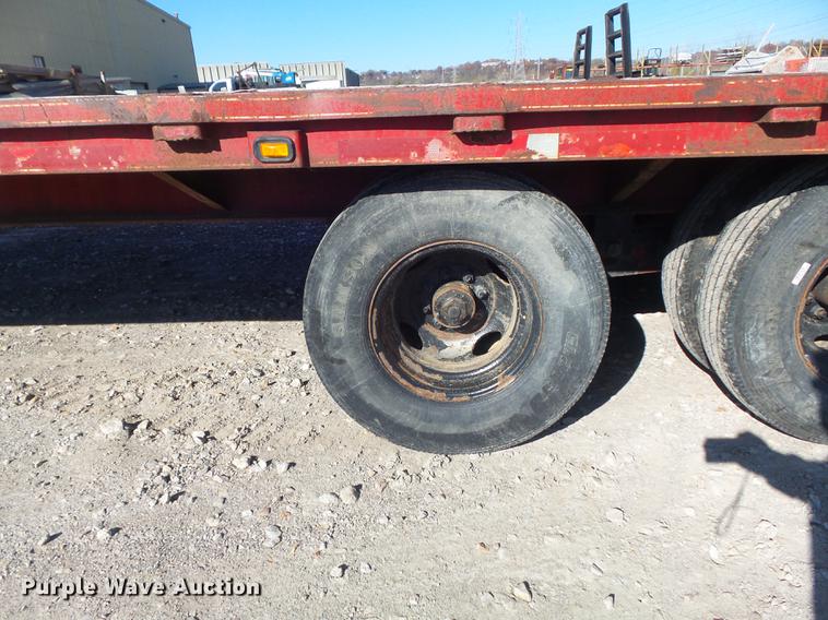 image for item DB6302 2006 Corn Pro 28+512K equipment trailer