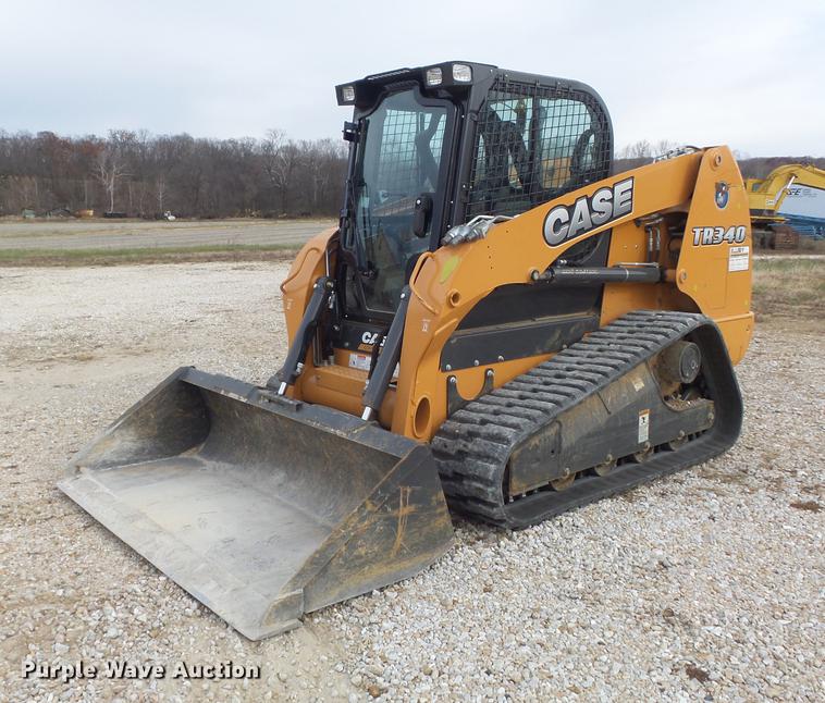 image for item DB6304 2015 Case TR340 skid steer