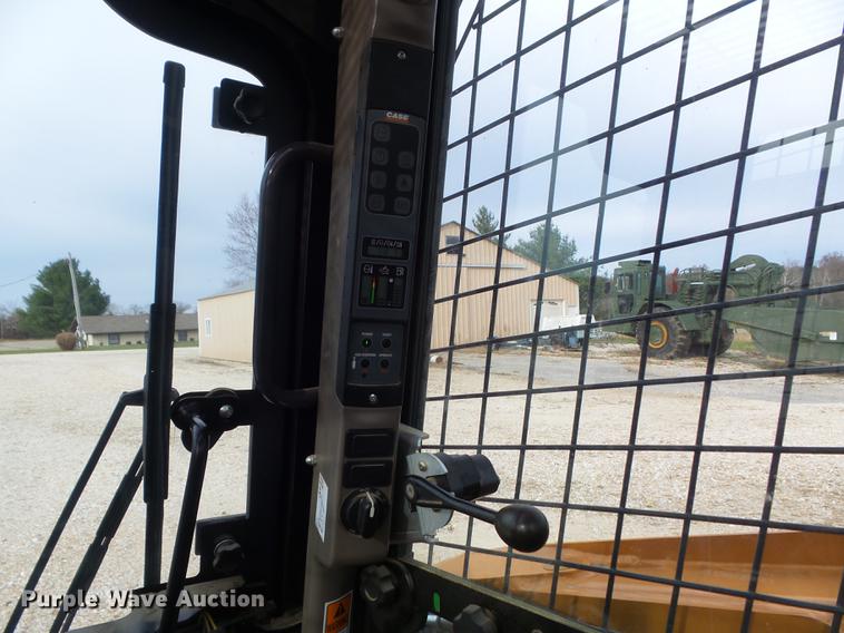 image for item DB6304 2015 Case TR340 skid steer