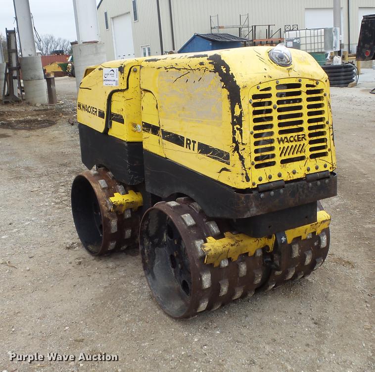 image for item DB6316 2006 Wacker RT825C trench compactor
