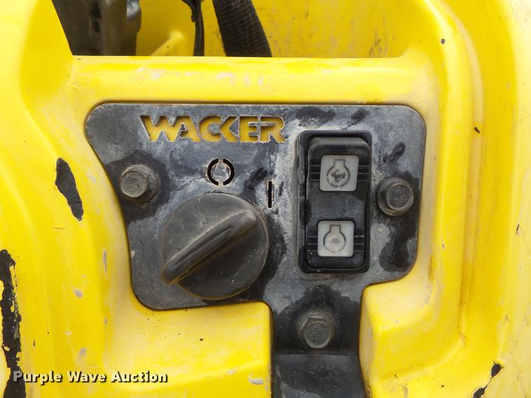 image for item DB6316 2006 Wacker RT825C trench compactor