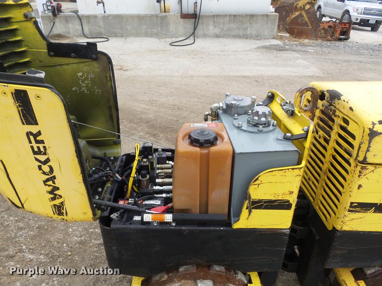 image for item DB6316 2006 Wacker RT825C trench compactor