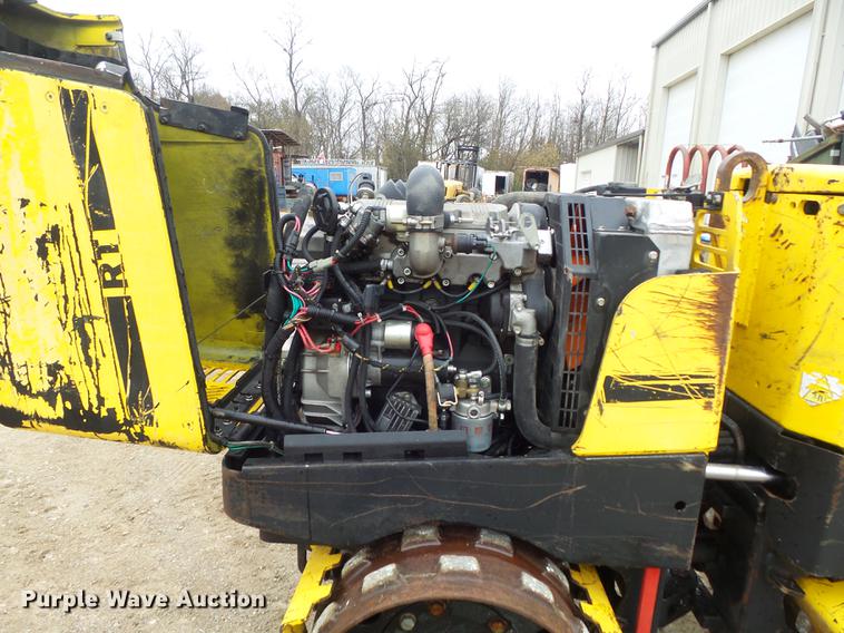 image for item DB6316 2006 Wacker RT825C trench compactor
