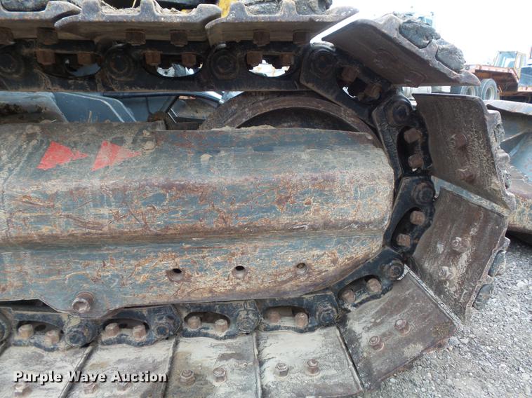 image for item DB6317 2006 Gehl 603 compact excavator