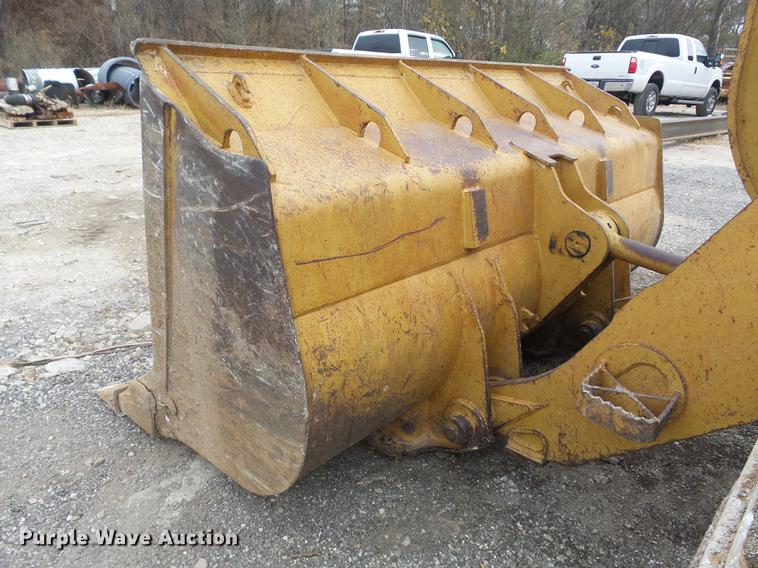 image for item DB6320 1998 Caterpillar 963B track loader