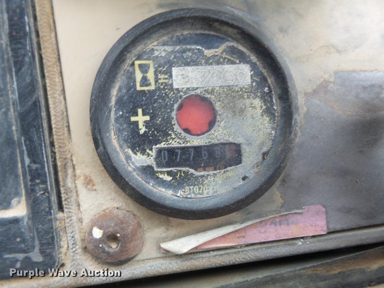 image for item DB6320 1998 Caterpillar 963B track loader