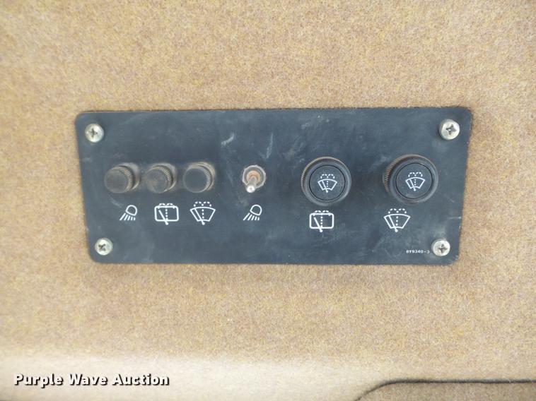 image for item DB6320 1998 Caterpillar 963B track loader