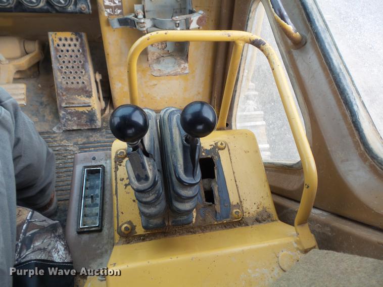 image for item DB6320 1998 Caterpillar 963B track loader