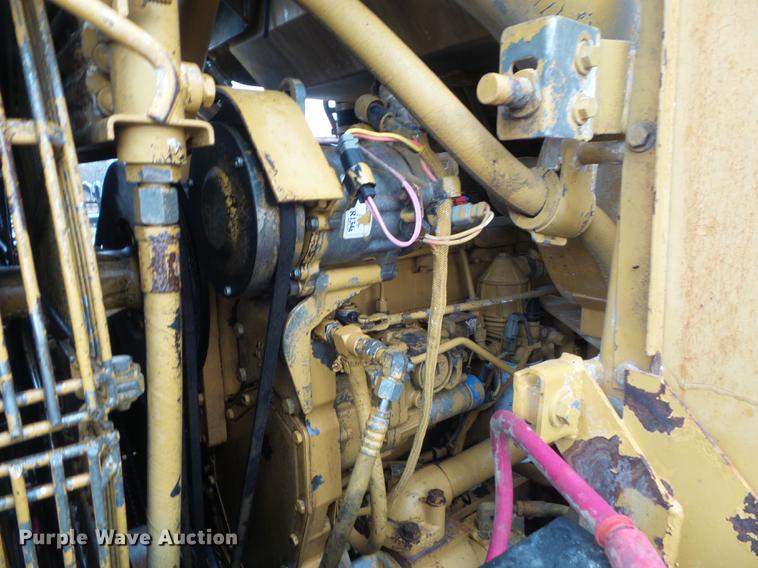 image for item DB6320 1998 Caterpillar 963B track loader