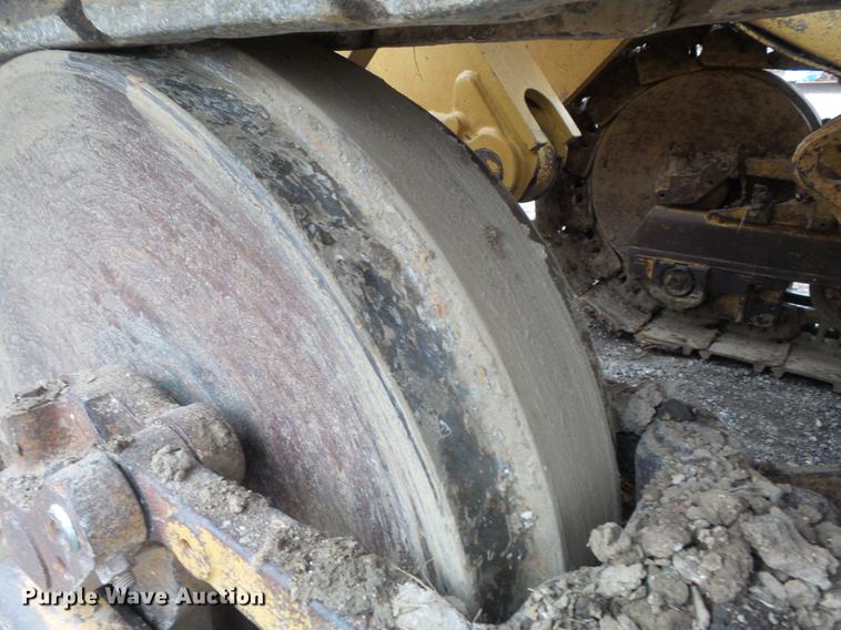 image for item DB6320 1998 Caterpillar 963B track loader