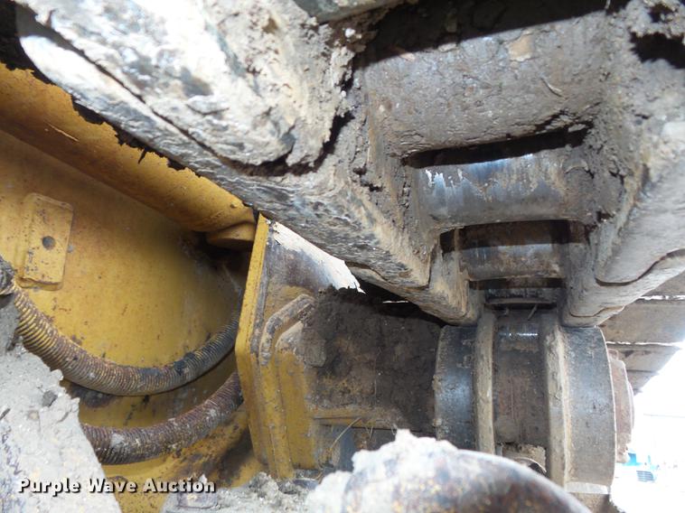 image for item DB6320 1998 Caterpillar 963B track loader