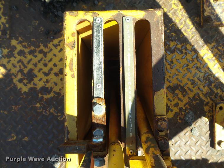 image for item DB6334 1988 Blaw-Knox RW195C road widener