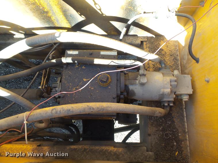 image for item DB6334 1988 Blaw-Knox RW195C road widener