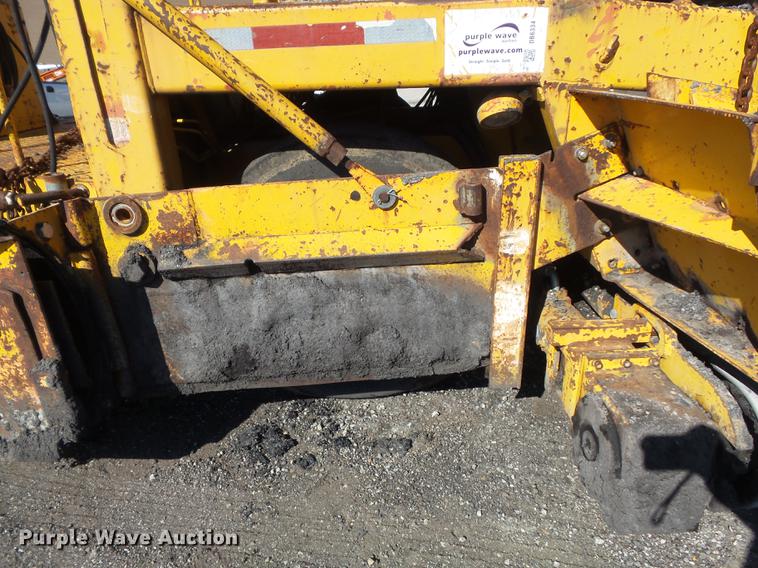 image for item DB6334 1988 Blaw-Knox RW195C road widener