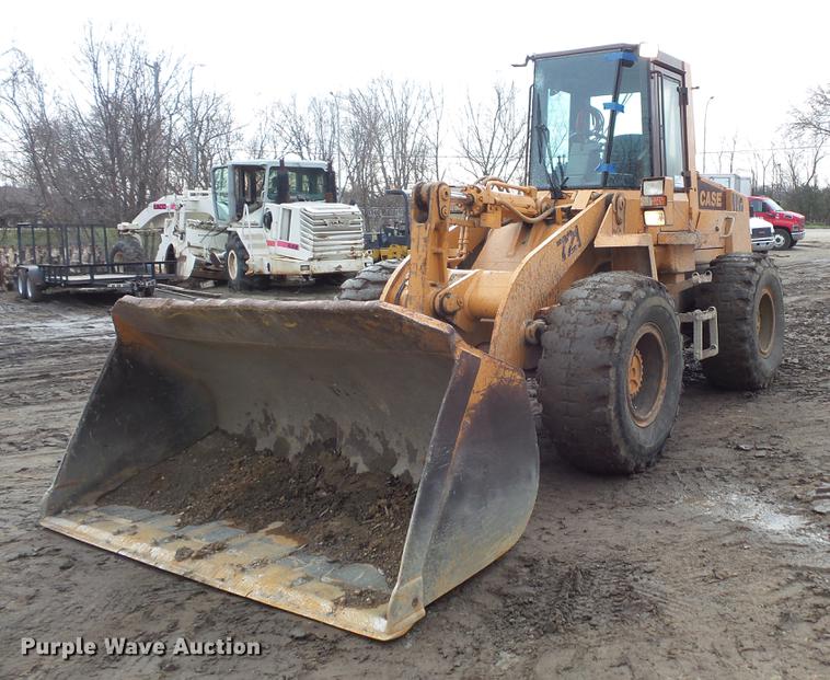 image for item DB8017 1989 Case 721 wheel loader