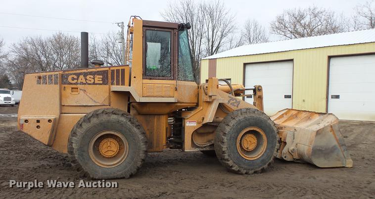 image for item DB8017 1989 Case 721 wheel loader