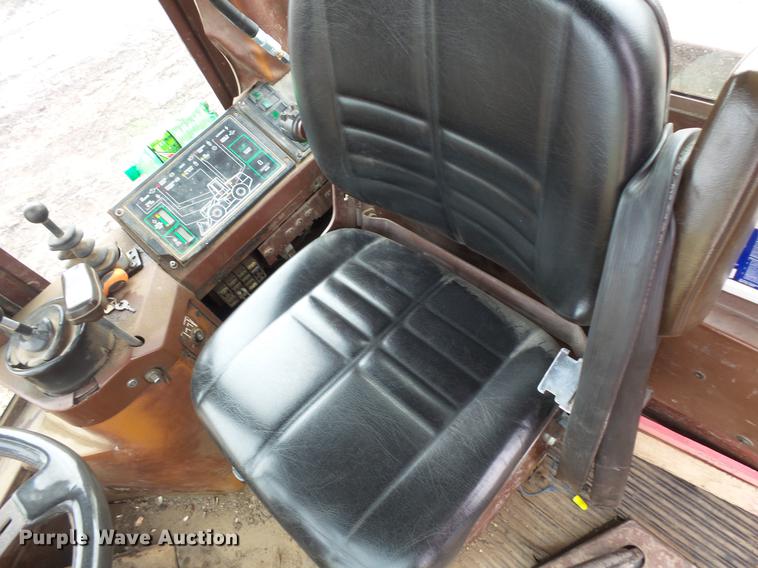 image for item DB8017 1989 Case 721 wheel loader