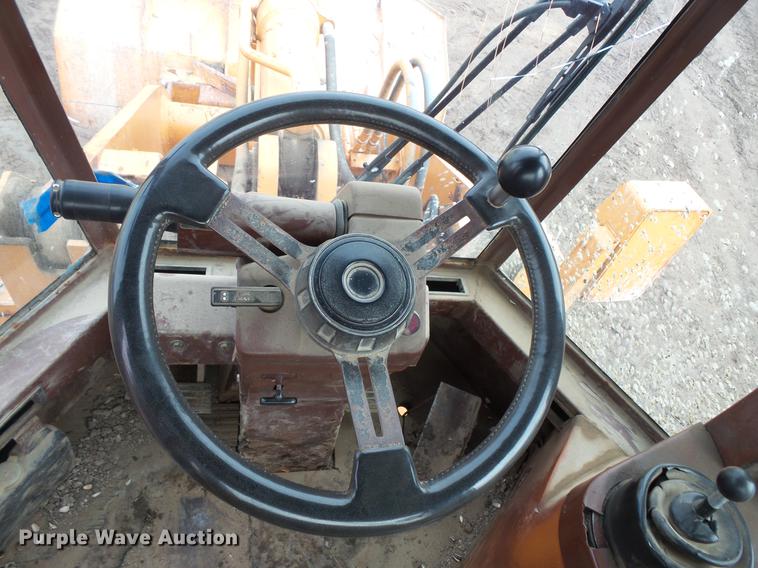 image for item DB8017 1989 Case 721 wheel loader