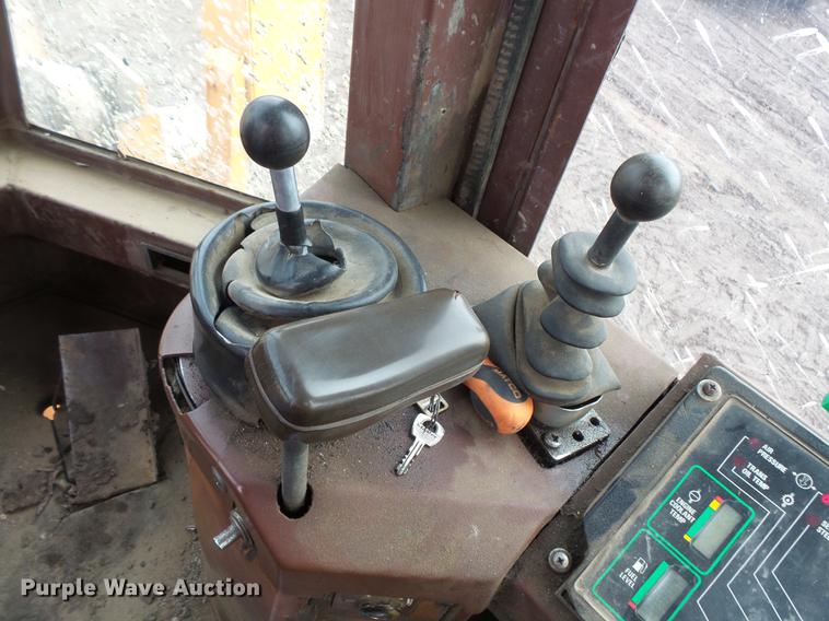 image for item DB8017 1989 Case 721 wheel loader