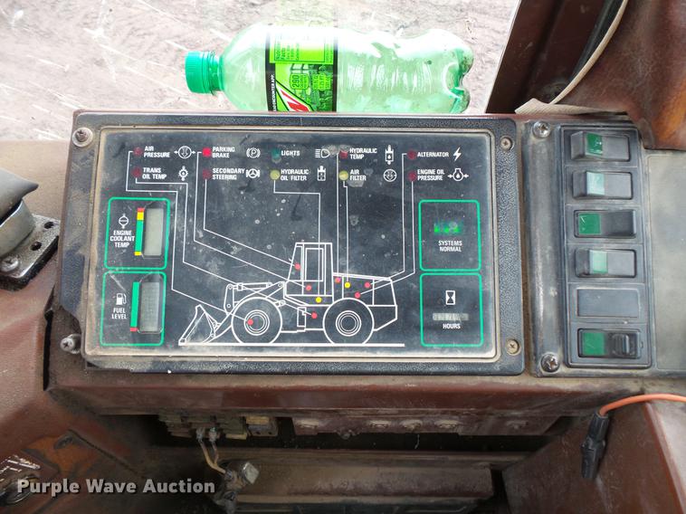 image for item DB8017 1989 Case 721 wheel loader