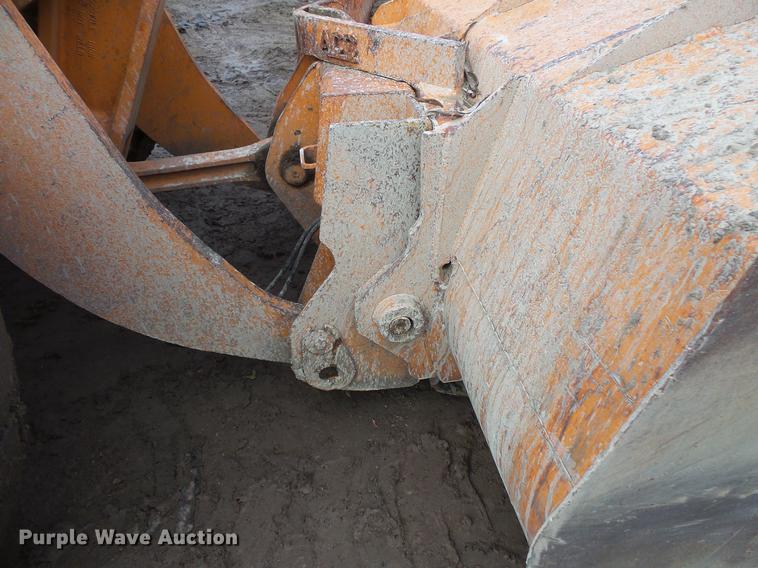 image for item DB8017 1989 Case 721 wheel loader