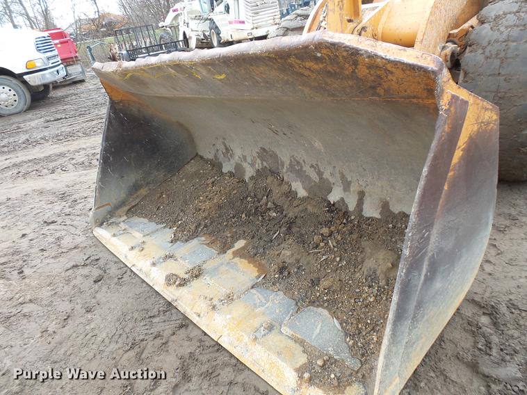 image for item DB8017 1989 Case 721 wheel loader