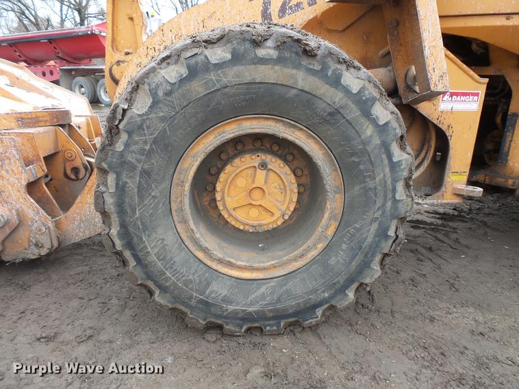 image for item DB8017 1989 Case 721 wheel loader
