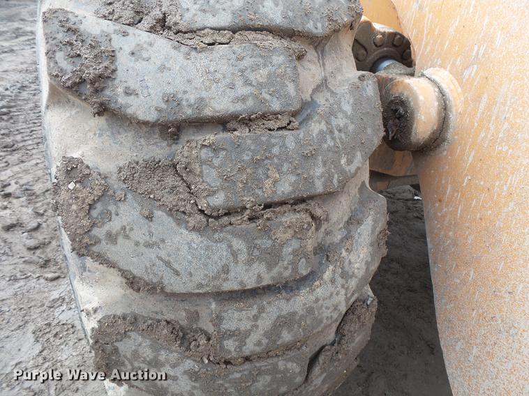 image for item DB8017 1989 Case 721 wheel loader